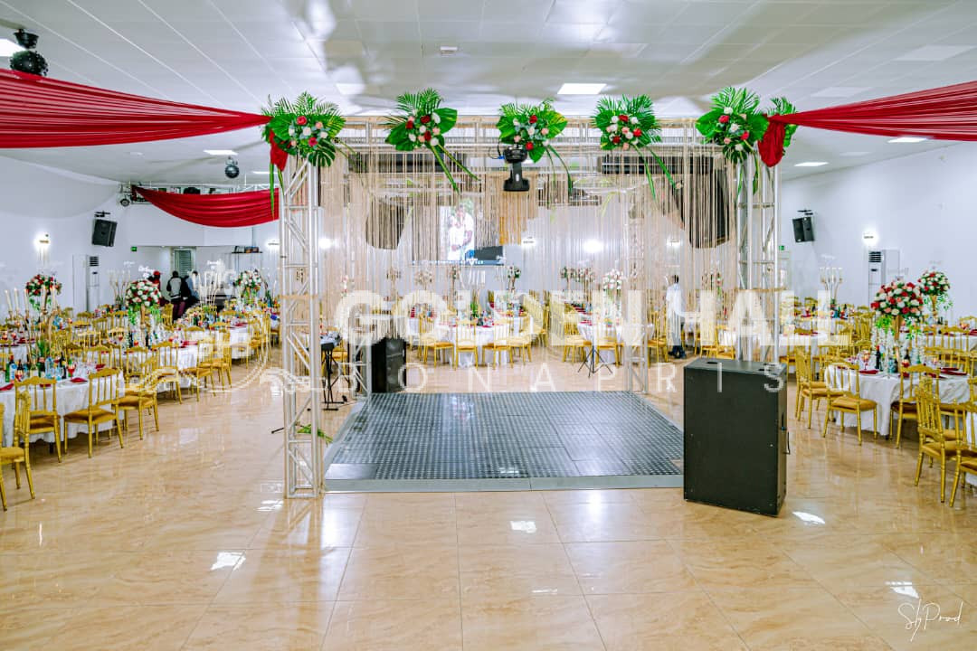 Salle golden hall